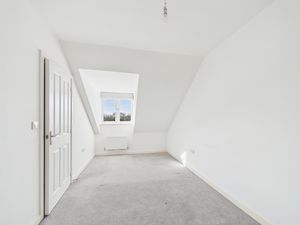 Photo 17- click for photo gallery